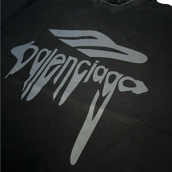 Black Balenciaga Liquefied 3B T-shirt; Size M - Picture 2 of 8
